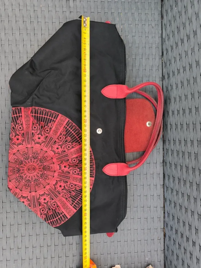 Petit Sac à main pliage Longchamp noir et rouge - photo numéro 8