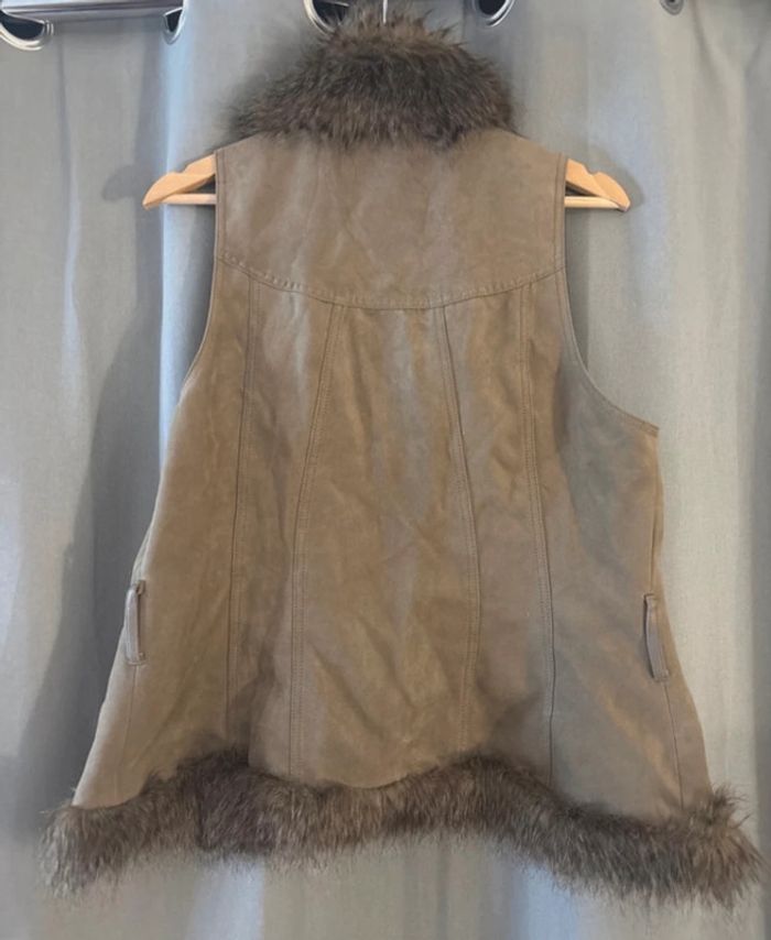 Veste sans manches kaki - photo numéro 2