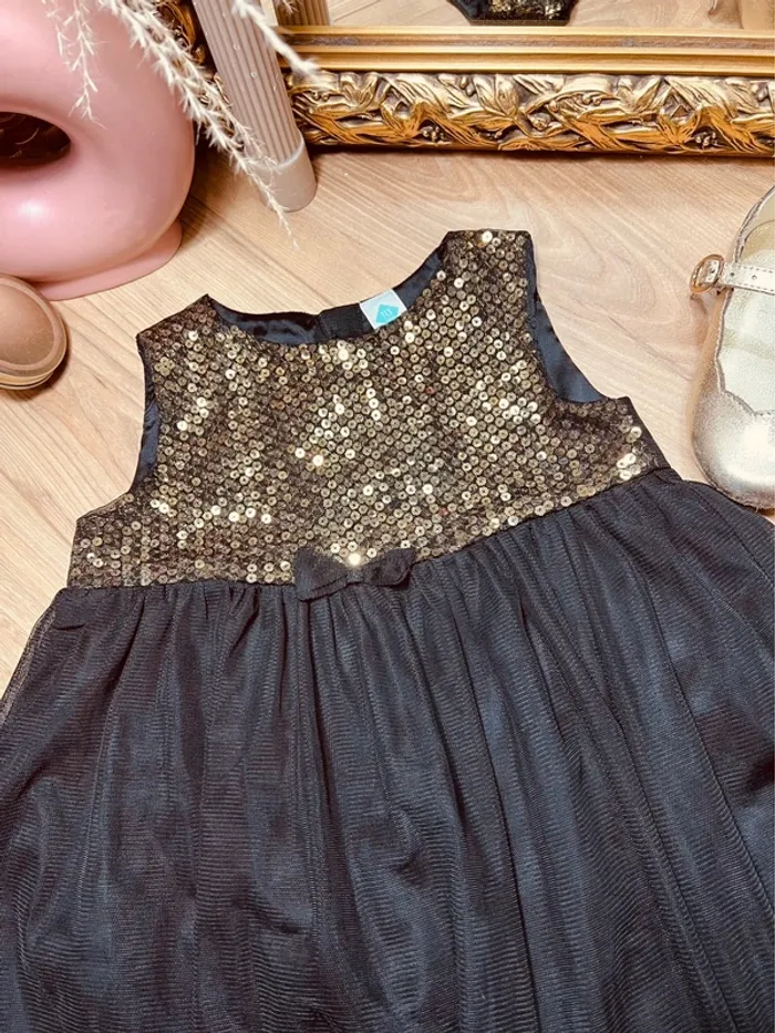 Taille 2 ans robe de fête fille tex noire et dorée * tulle sequins * 🩷 - photo numéro 4