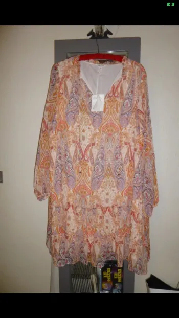 Magnifique robe large Msmode taille 42 neuve