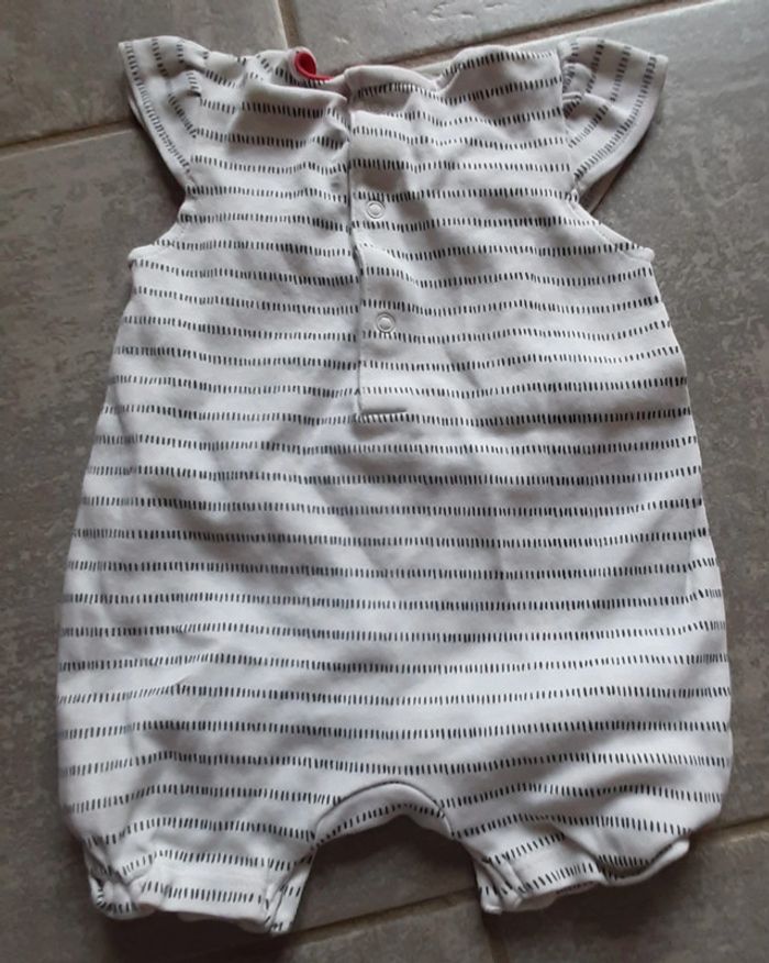 Barboteuse fille sucre d'orge 3mois - photo numéro 2