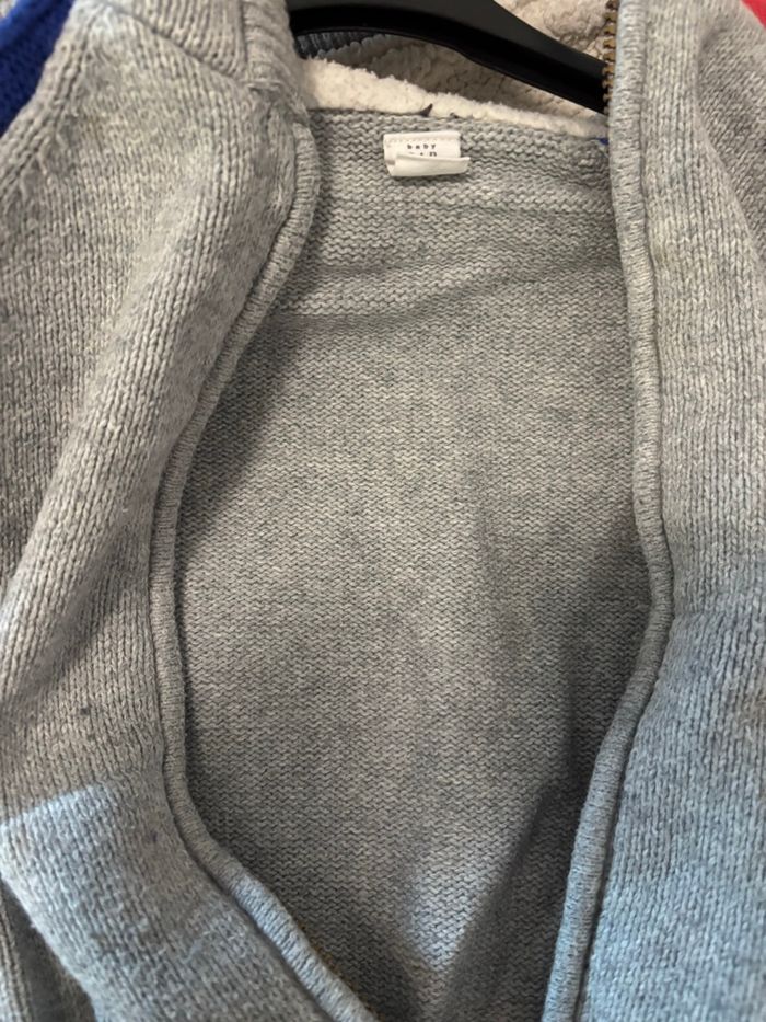 Veste en laine a tresse garçon - photo numéro 7