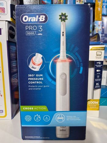 Brosse à Dents électriques oral b Pro 3.