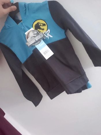 Ensemble Jurassic world