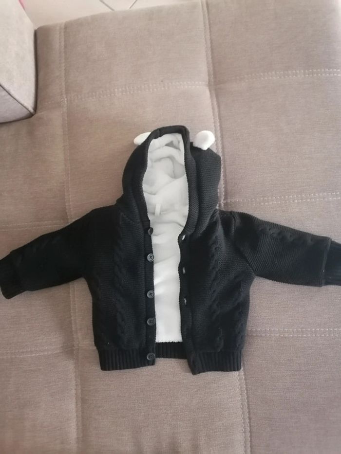 Veste à bouton 6 mois