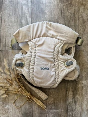 Porte bébé 3,5kg à 12kg Freestyle Classic beige  Tomy