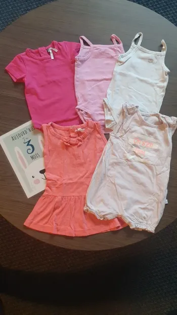 Lot été 3 mois fille bodies robe combishort