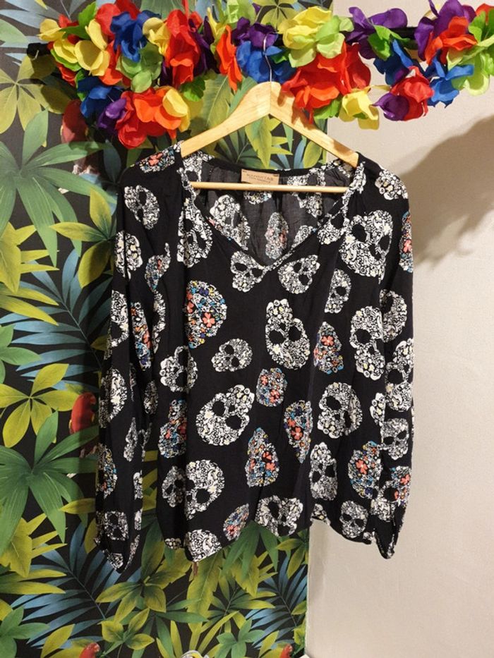 Blouse têtes de mort
