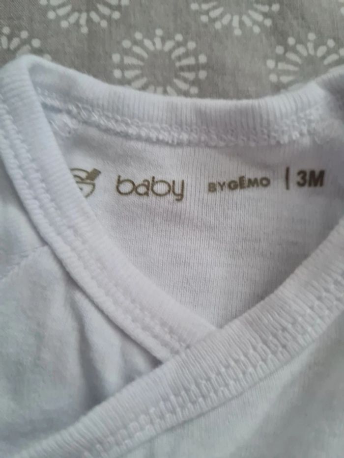 Bodie manche courte 3 mois gémo - photo numéro 3