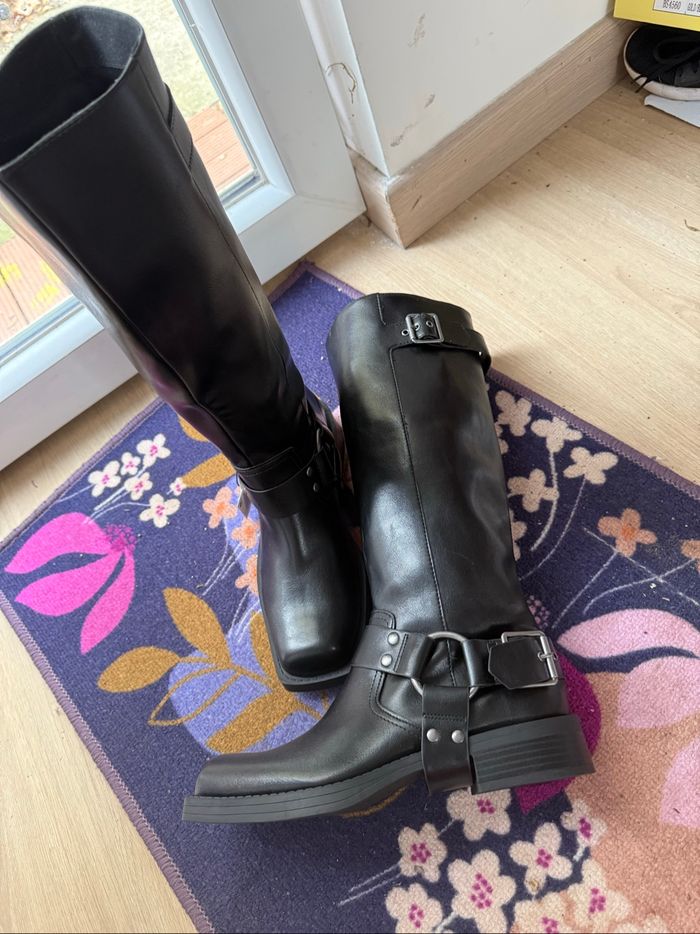 Magnifiques bottes femme en cuir neuves avec étiquette pointure 38 - photo numéro 6