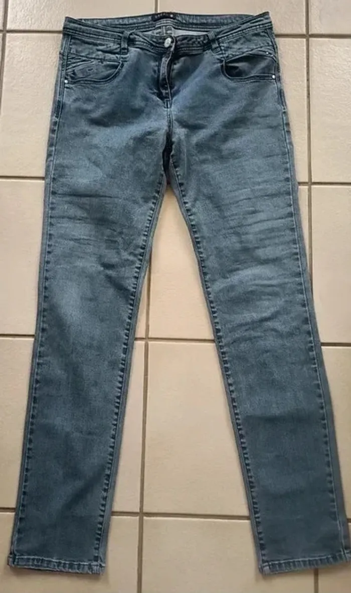 Pantalon Jeans Breal taille 42