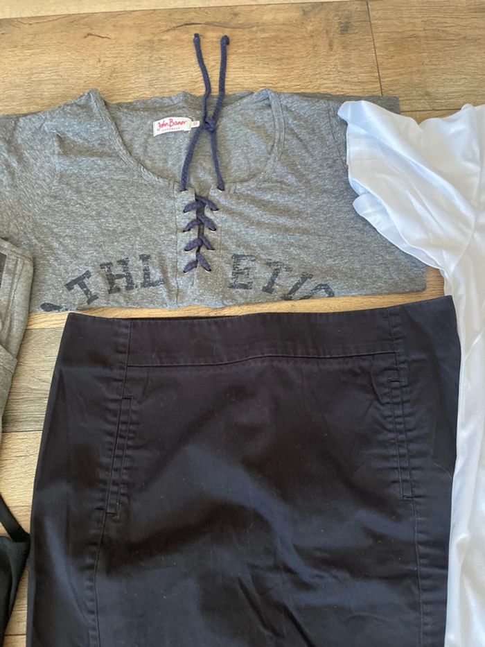 Lot de vêtements - photo numéro 4