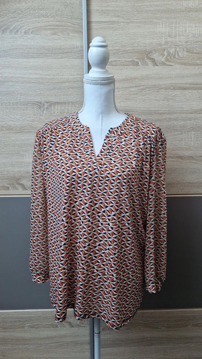 Blouse manches 3/4.