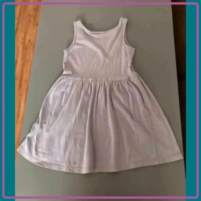 🌟🌟Superbe robe H&M taille 2–4 ans 🌟🌟 - photo numéro 7