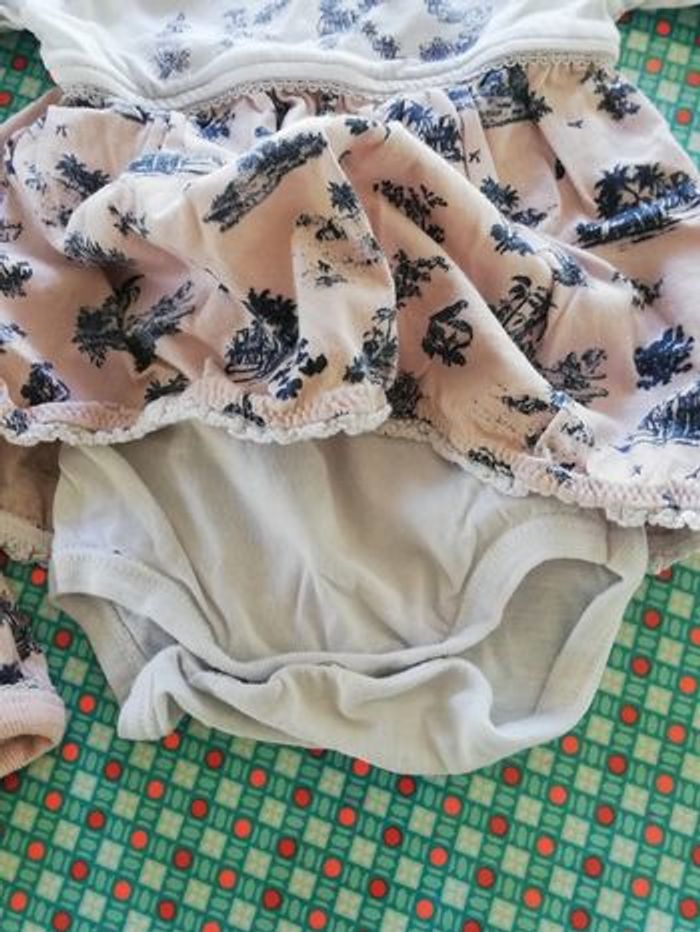 Ikks barboteuse + bodie robe 6 mois - photo numéro 6