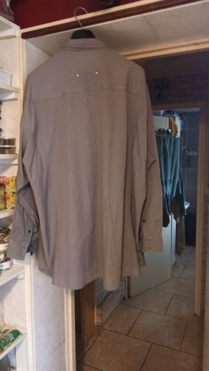 Chemise - photo numéro 2