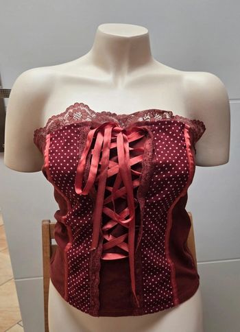 Top bustier bordeaux avec ruban