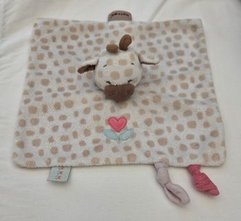 Doudou carré plat girafe Charlotte - Nattou