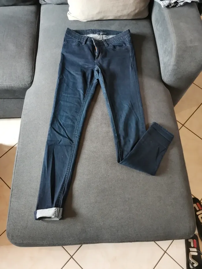 Pantalon slim taille 36