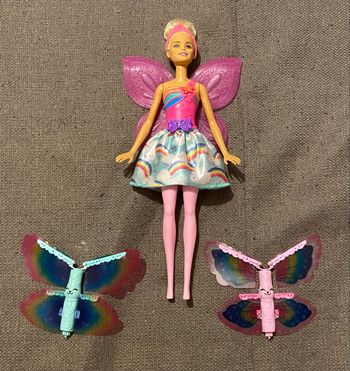 Barbie Dreamtopia fée papillon 