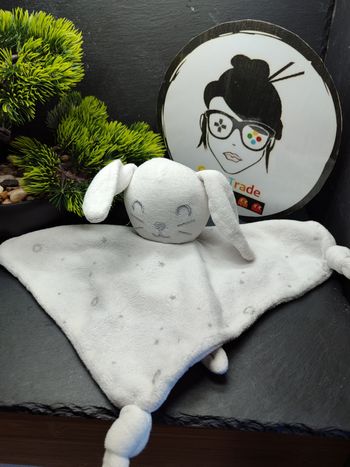 Doudou Siplec Mots D'enfants Leclerc Lapin Blanc Étoiles Grises Yeux Fermés