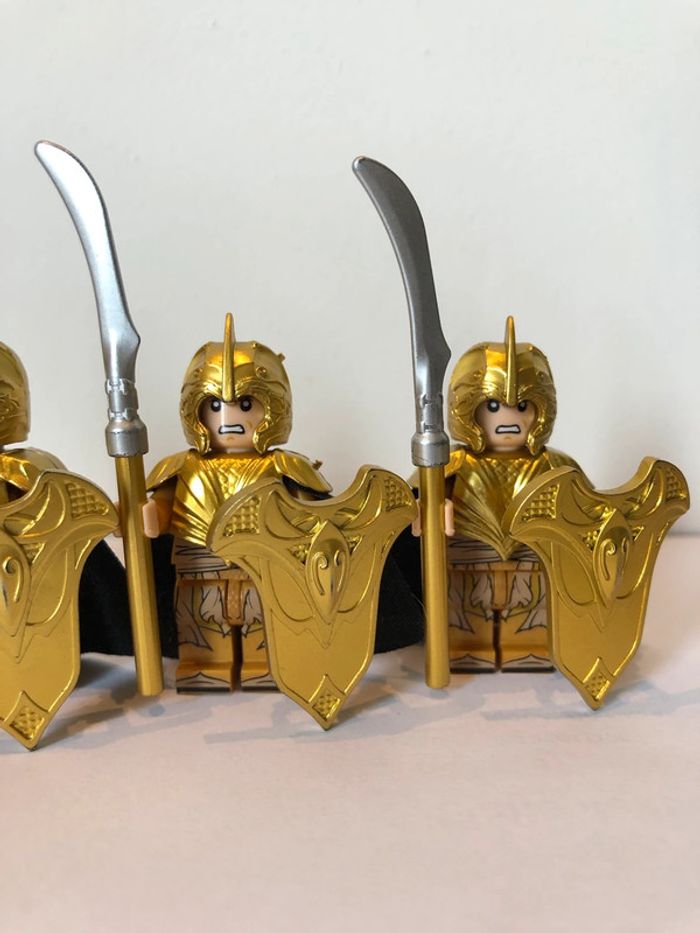Figurine type lego 4soldats elfes. le seigneur des anneaux - photo numéro 2