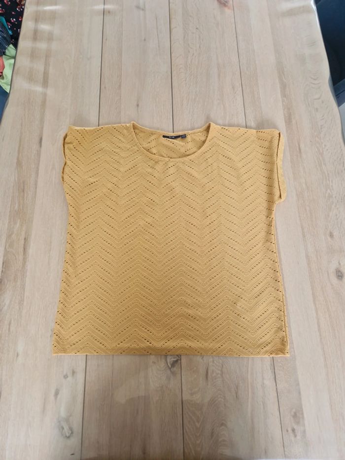 T-shirt taille L 42-44