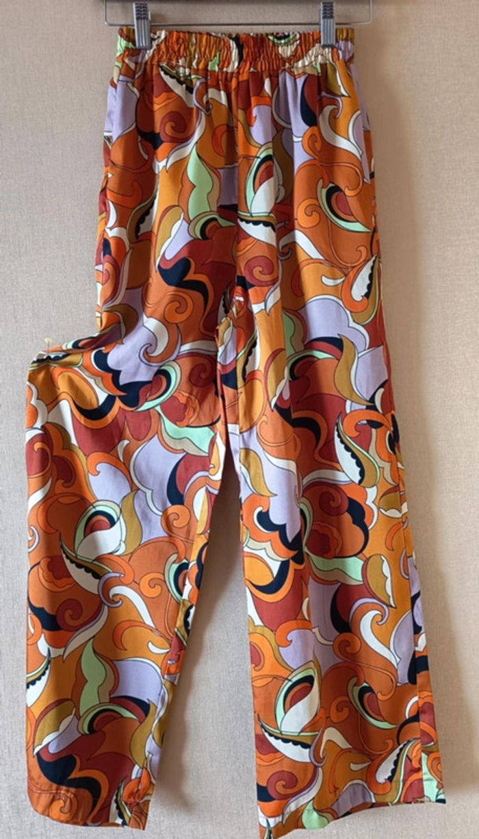 Pantalon large. Marque Pimkie. (962)