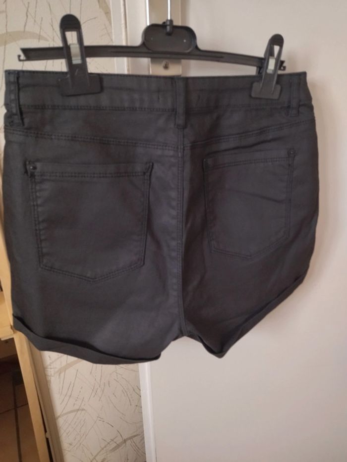 Ensemble short Jennifer et haut Shein - photo numéro 6