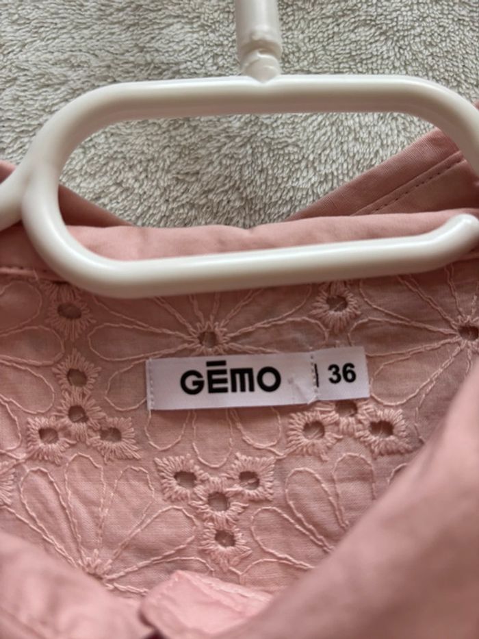 Chemise en dentelle - photo numéro 2
