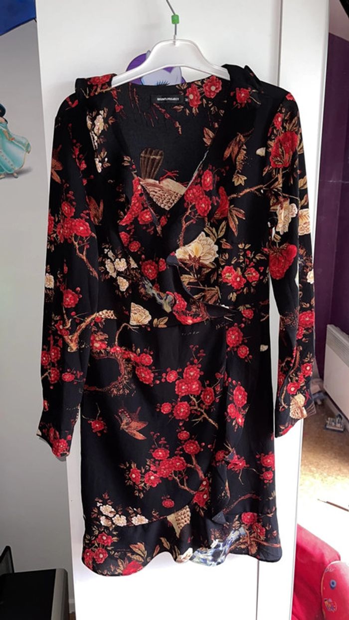 Très jolie robe manches longues taille 38