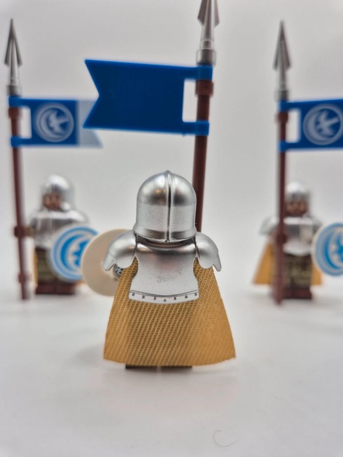 Figurines type lego 3 guerriers de la maison Arryn game of thrones - photo numéro 4