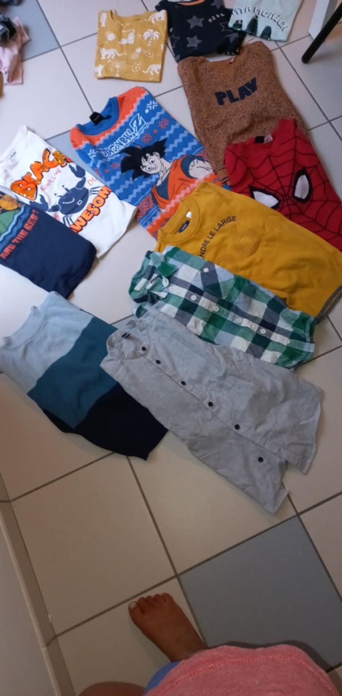 Un lot garçon 8 ans