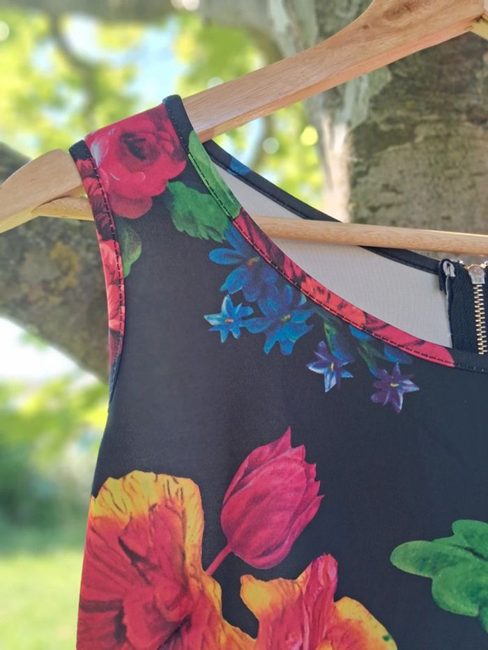 Robe courte été fleurie Wind taille M - photo numéro 3