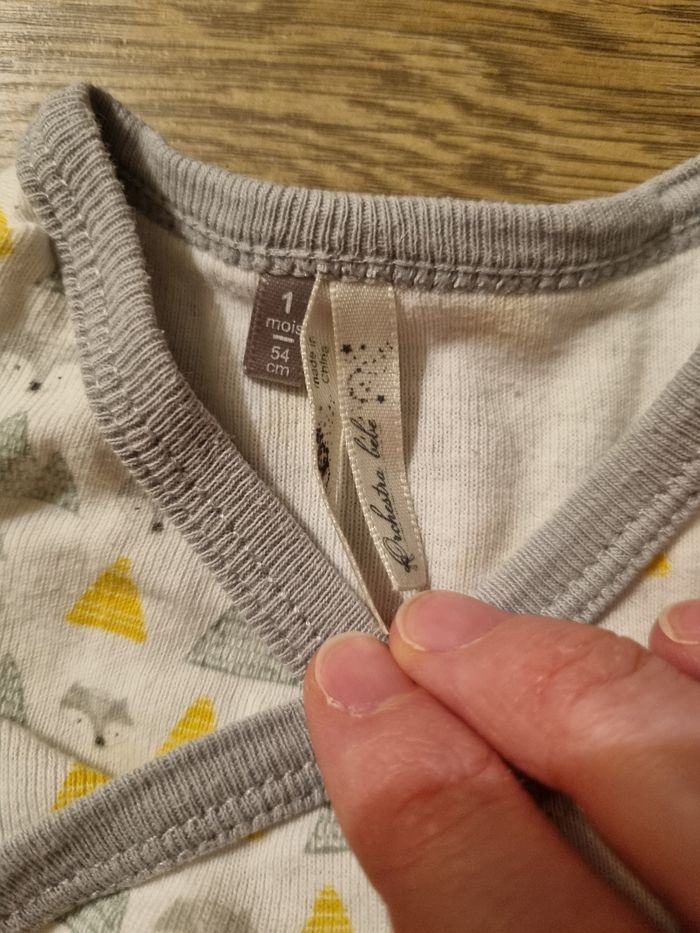 Body 1 mois - photo numéro 3