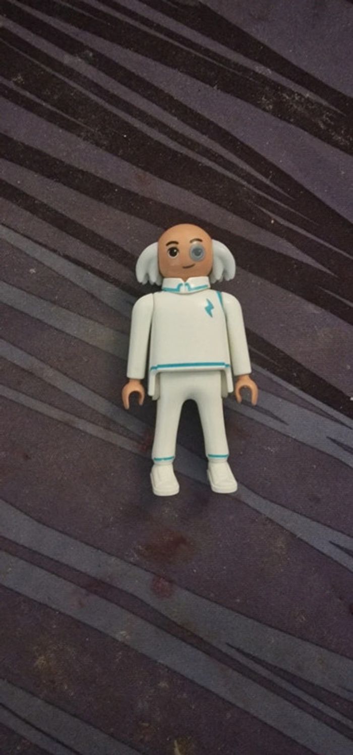 Playmobil 6690 docteur X serie super 4
