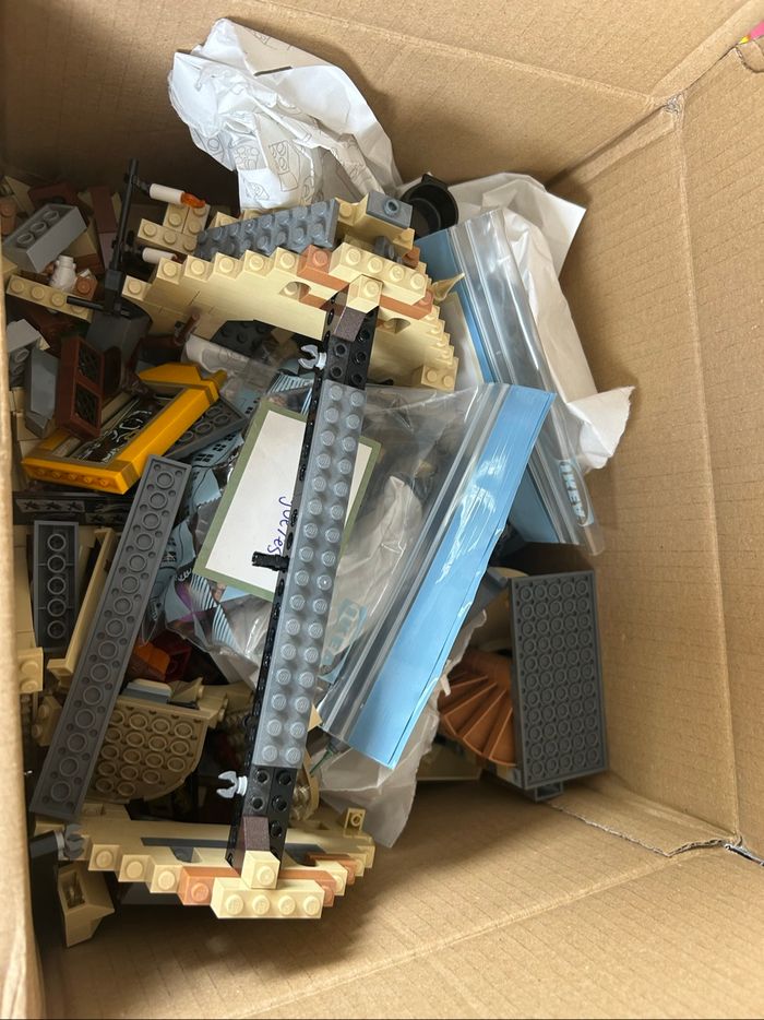 LEGO Harry Potter 75954 La Grande Salle du château de Poudlard - photo numéro 3