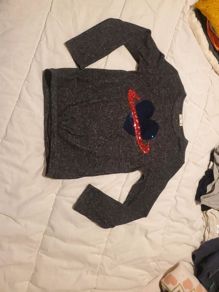 Pull élégant à sequins réversibles - photo numéro 2