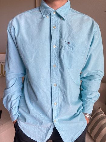 Chemise Tommy Hilfiger - taille M - bleu ciel - manches longues 👔