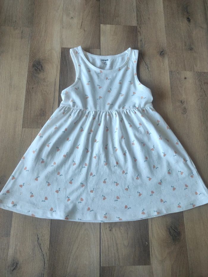 Robe Kiabi 3 ans quasi neuve