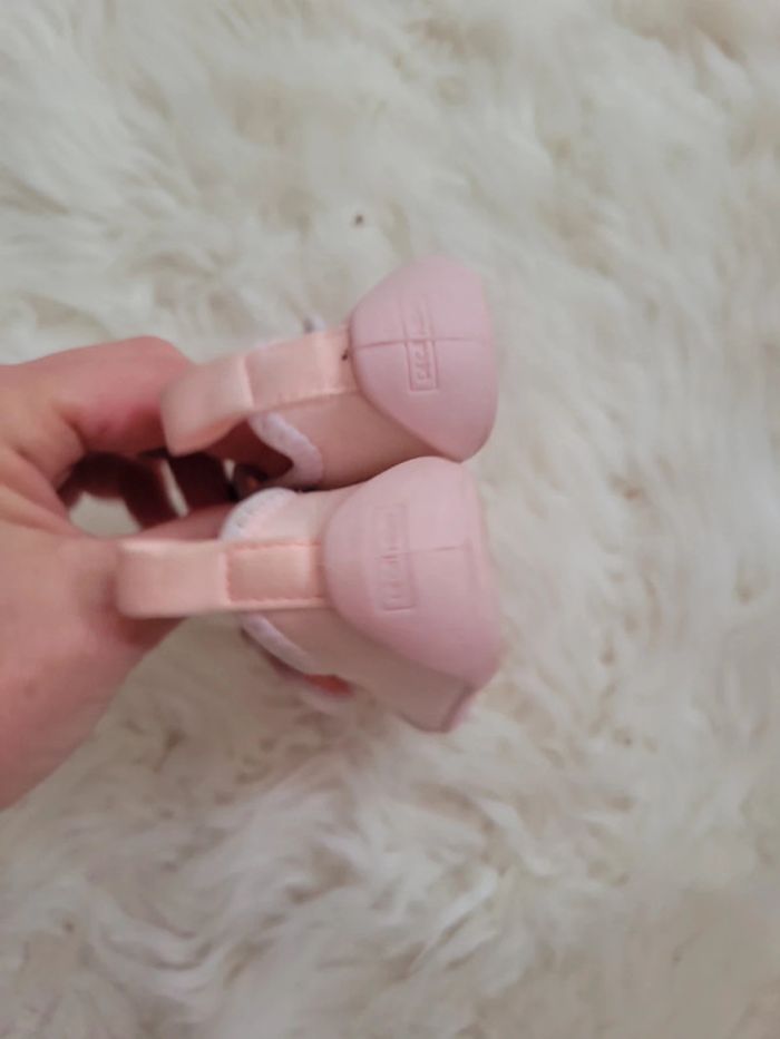 Chaussons T21 - photo numéro 2