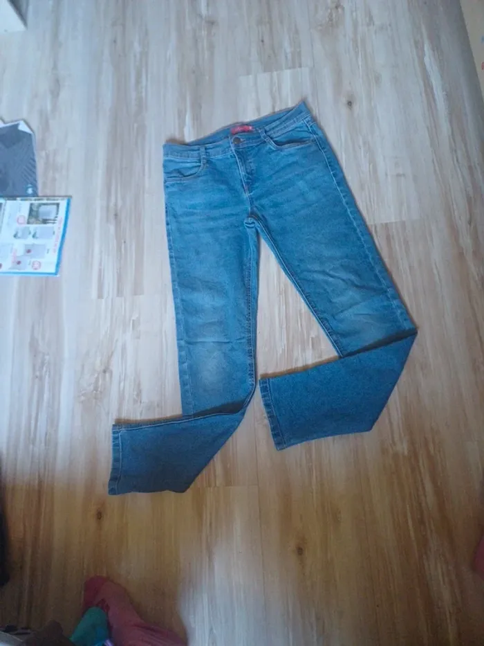 Jeans skinny bleu taille XS très bon etat