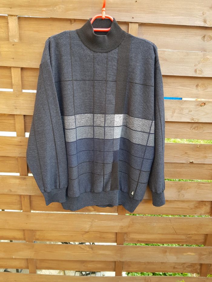 Pull homme col haut, 50% laine - photo numéro 2