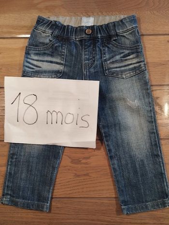 Lot n° 506 pantalon Jeans Fun & Fun 18 mois