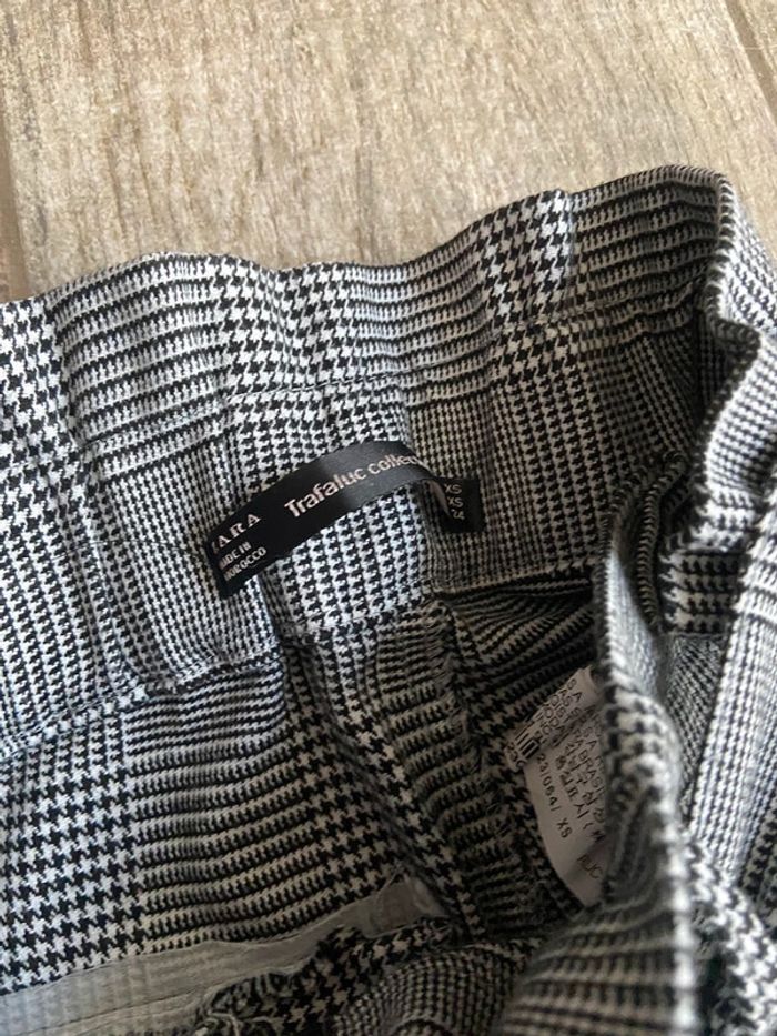 Short hiver taille haute carreau Zara - photo numéro 4