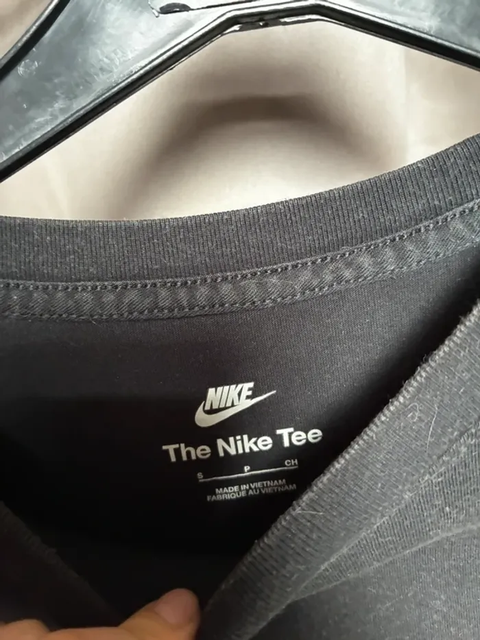 T-shirt Nike taille s - photo numéro 5
