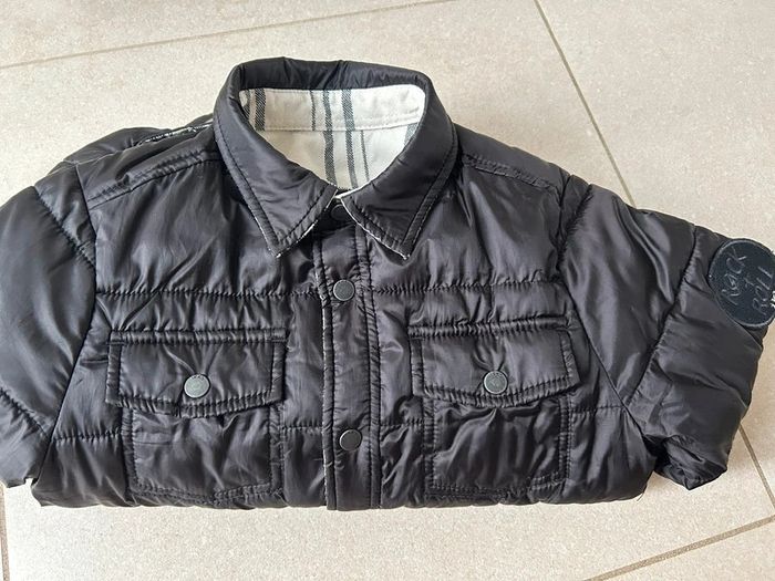 Doudoune réversible noire et carreaux garçon IKKS 5ans - photo numéro 3