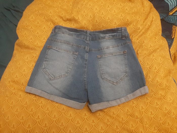 short jean - photo numéro 3