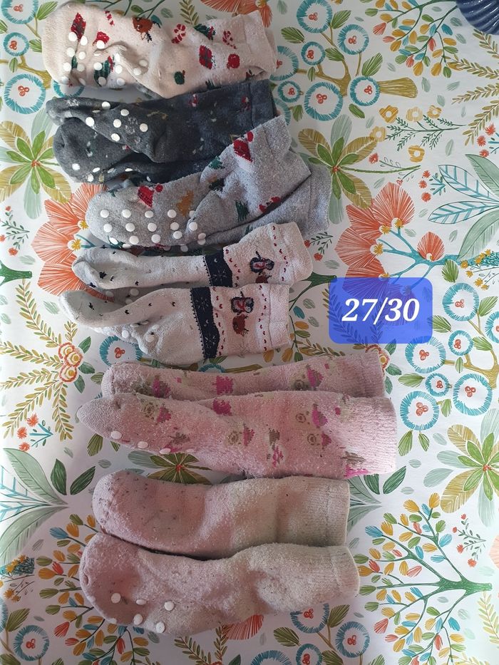 6 chaussettes antidérapantes 27/30