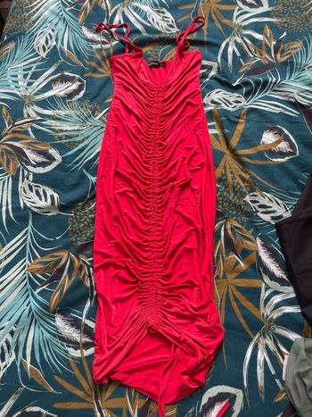 Robe rouge